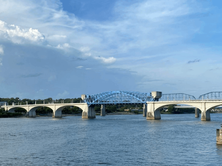 This Scenic Tennessee Riverwalk Stretches for Miles Along the Water—and the Scenery Is Hard to Beat