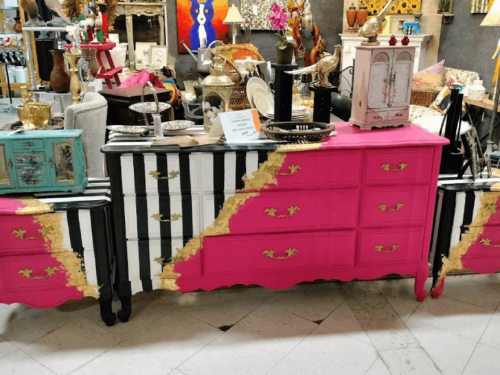 This Tennessee Antique Mall Is Packed With So Many Finds, Every Visit Feels Like a Treasure Hunt