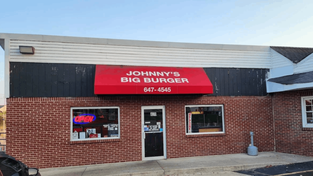 This Tennessee Burger Shack Is Famous for What Locals Claim Is the Best Double Cheeseburger in the State