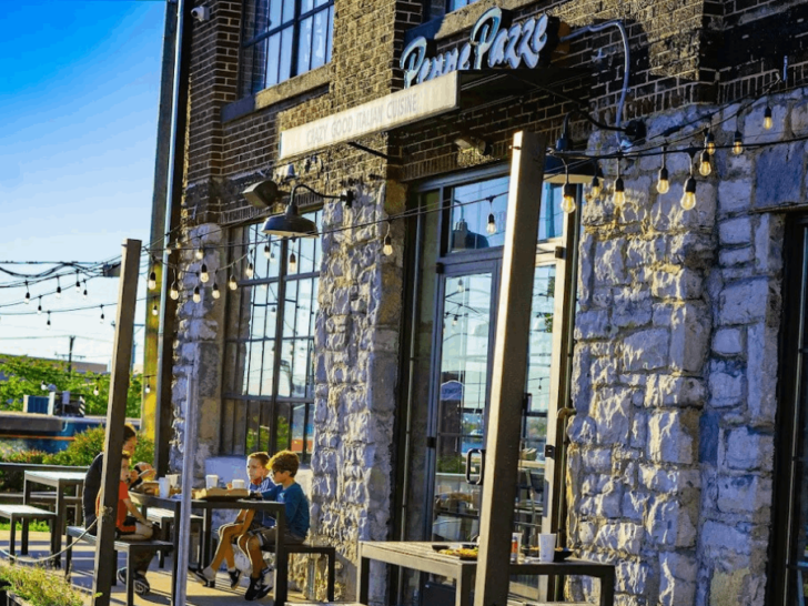 This Tennessee Restaurant Feels Like a Trip to Italy&mdash;Wait Until You See the Pizza