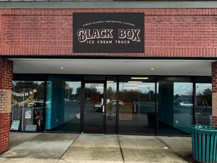 This Tennessee Spot Serves a Dreamy Purple Cheesecake You Won't Find Anywhere Else