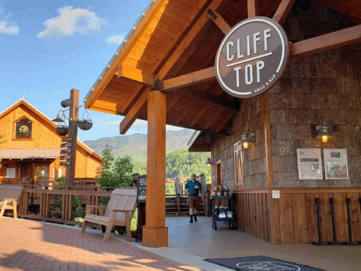 This Whimsical Tennessee Restaurant Might Have the Best View in the State