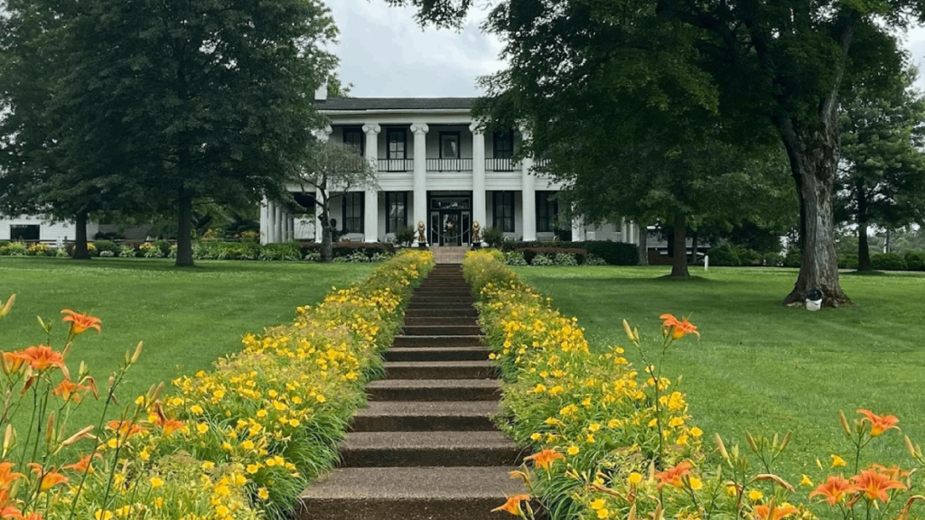 You Can Tour Loretta Lynn's Mansion at This One-of-a-Kind Tennessee Ranch