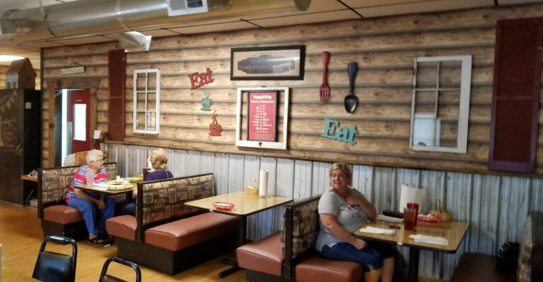 This Beloved Tennessee Farmhouse Restaurant Makes Every Meal Feel Like Home