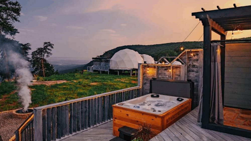 10 Tennessee Glamping Spots So Good, You'll Never Want to Book a Hotel Again