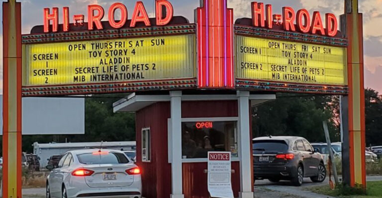 10 Classic Ohio Drive-In Theaters Still Lighting Up Nights