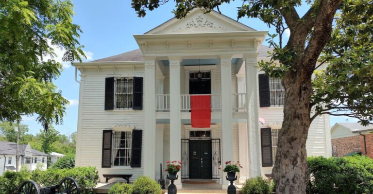 10 Historic Spots In Tennessee Where You’ll Experience More Than Any Textbook Could Show