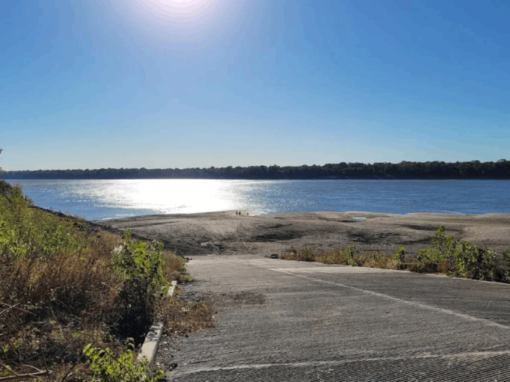 11 Tennessee State Parks Where Crowds Disappear and Wildlife Steals the Show