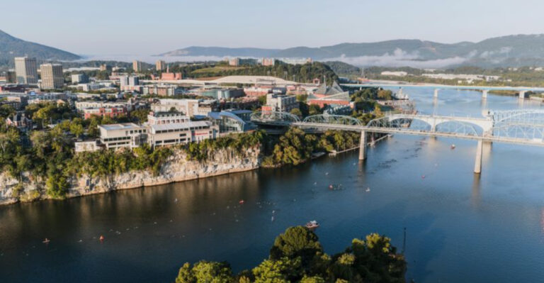 11 Beautiful Tennessee River Towns That Are Perfect for a Weekend Escape