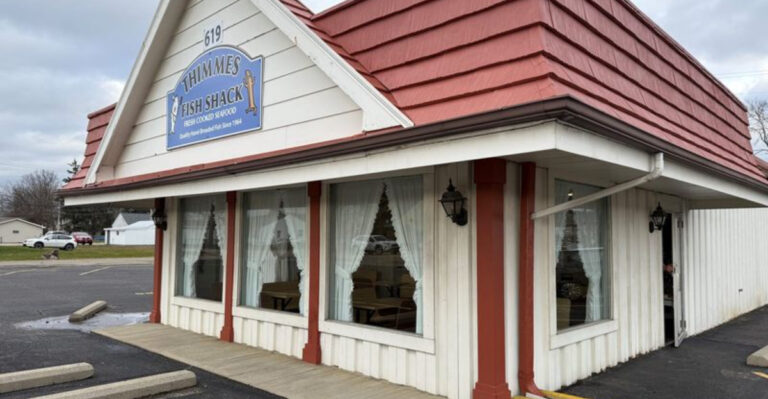 11 Ohio Fish Shacks Locals Wish Would Stay Hidden From Tourists