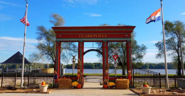 12 Dreamy Missouri Towns That Make Perfect Stress-Free Day Trips