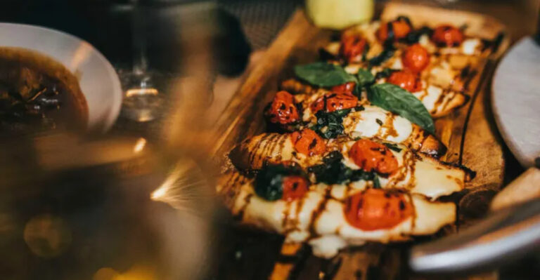 12 Humble Ohio Restaurants Where The Steaks Are Some Of The State’s Best (According To Locals)