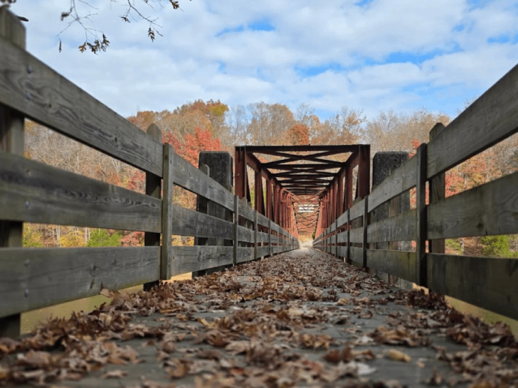 13 Tennessee State Parks With Scenic Walks, Lake Views, and Waterfalls to Explore