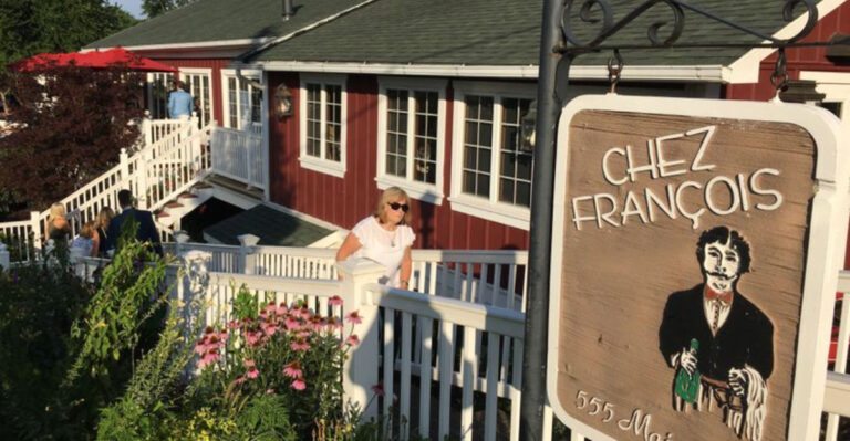 13 Amazing Ohio Restaurants Beyond The Big Cities Worth The Drive