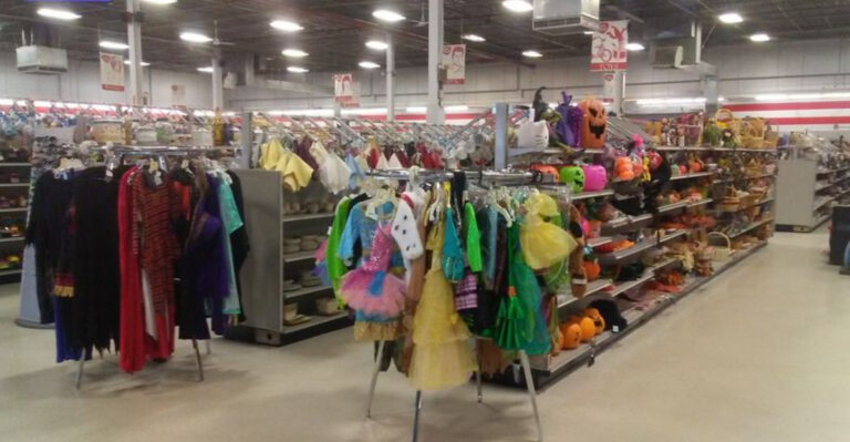 13 Budget-Friendly Thrift Stores In New Jersey That Feel Too Good To Be True
