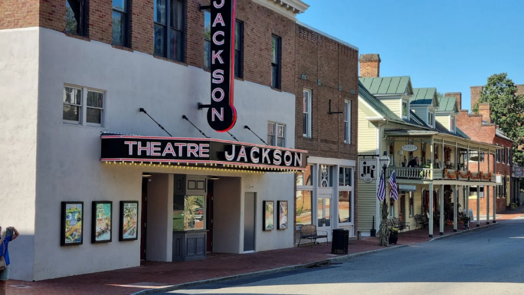 14 Enchanting Tennessee Destinations That Look Like Storybook Scenes