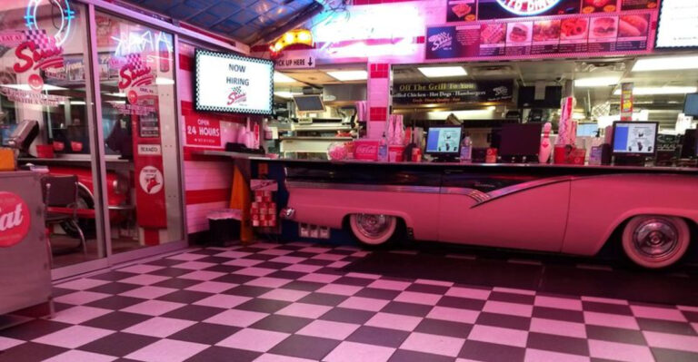 14 Pennsylvania Eateries Where The Chili Dog Steals The Spotlight
