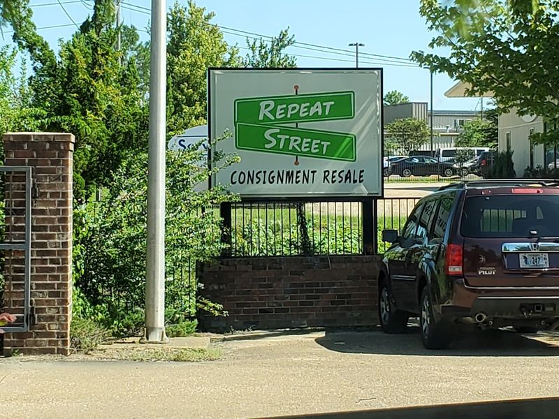Repeat Street (Ridgeland)