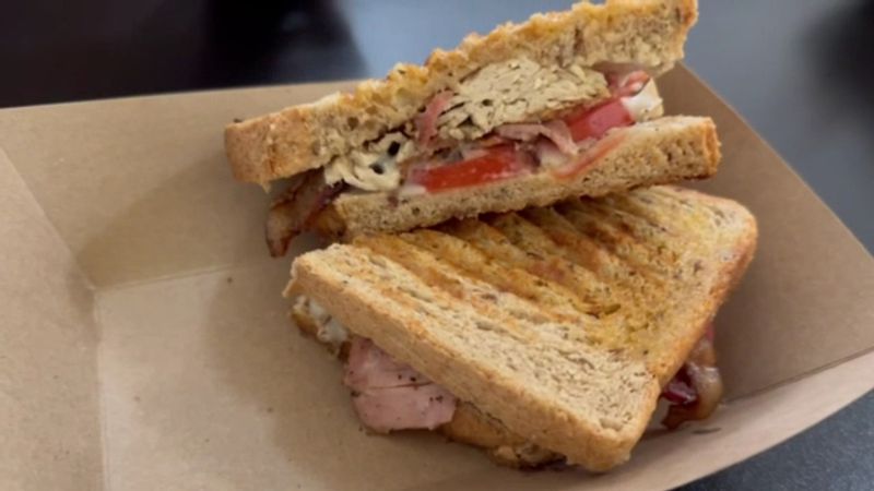 Wallace Station (Versailles)