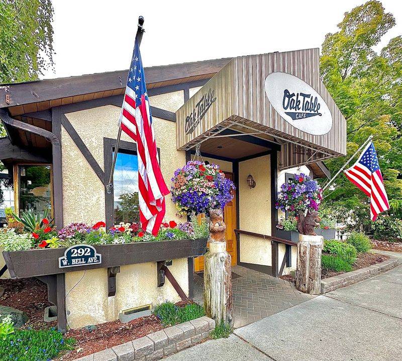 Oak Table Caf&eacute; (Sequim)
