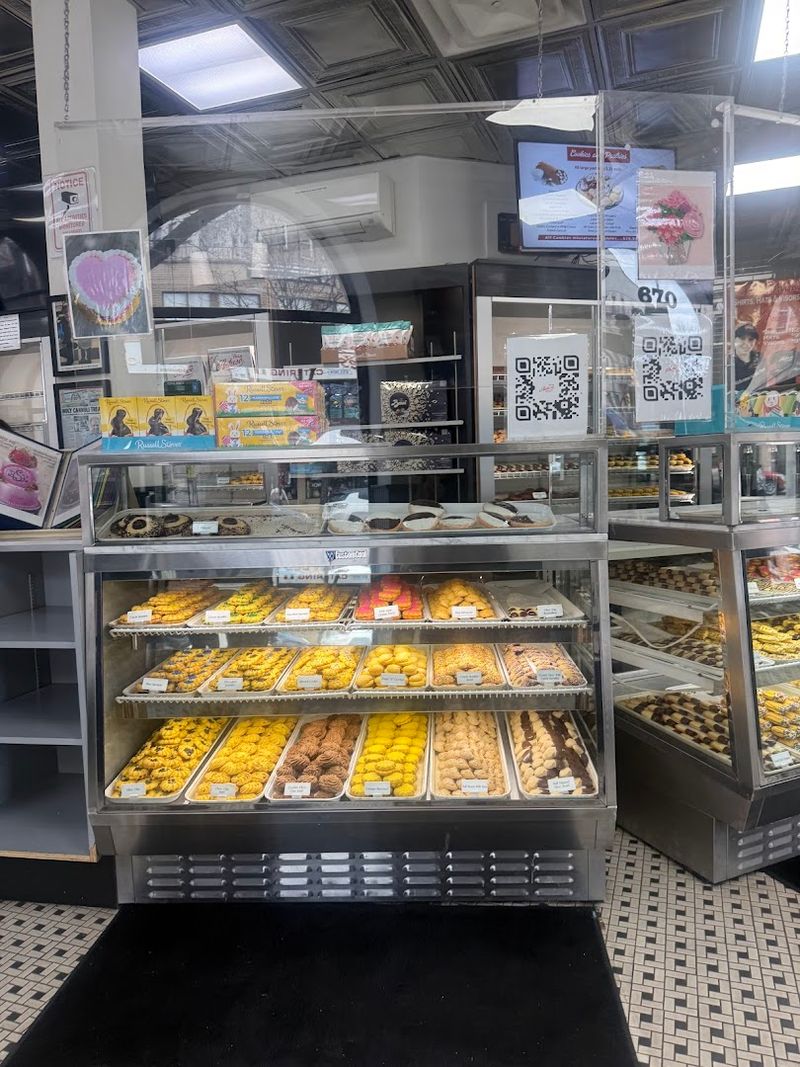 Artuso Pastry Shop (Arthur Avenue, Bronx)