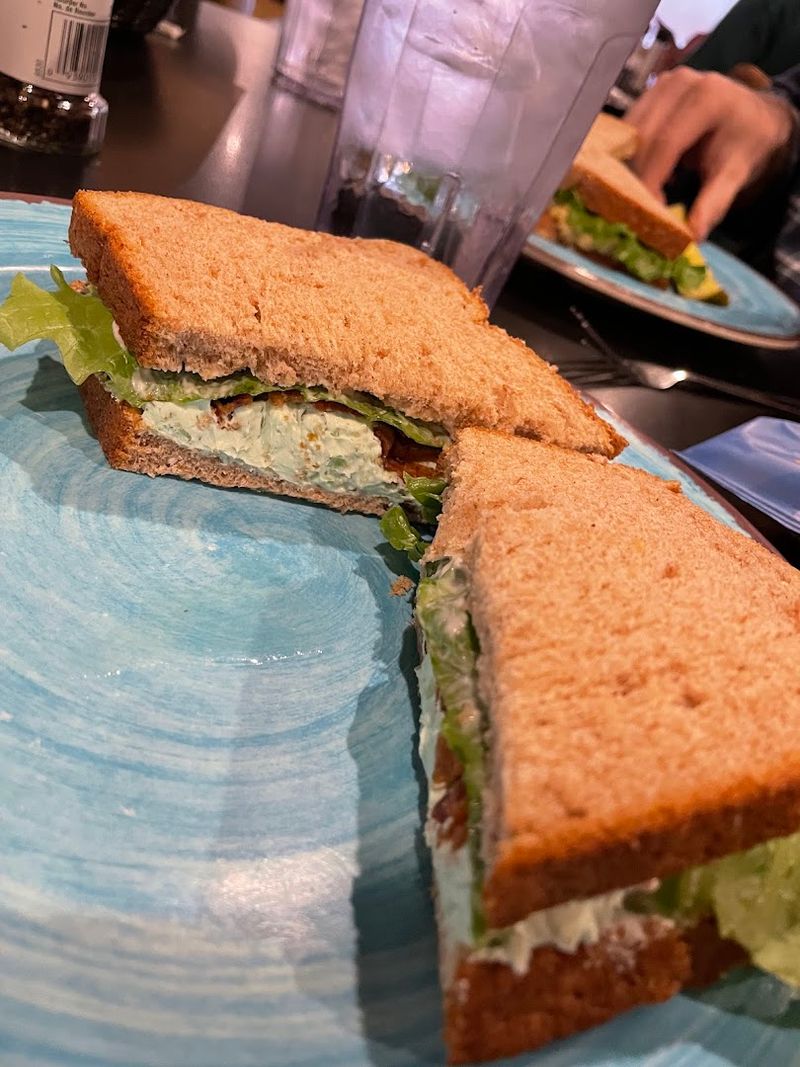 The Cheddar Box Cafe (Louisville)