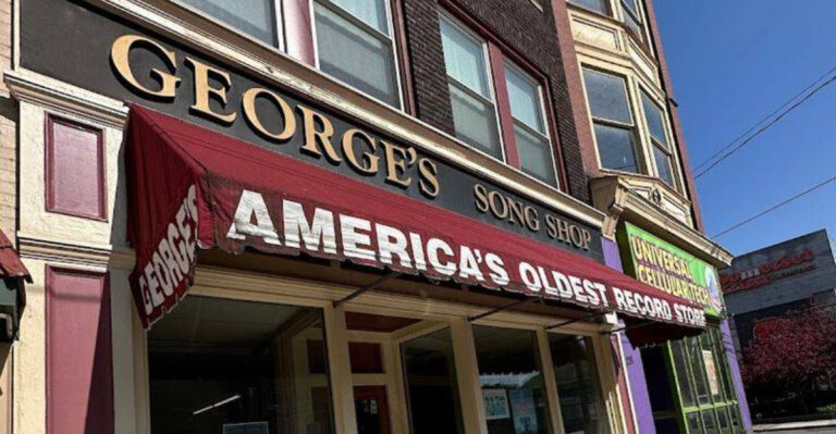 8 Hidden Record Stores in Pennsylvania for True Vinyl Enthusiasts
