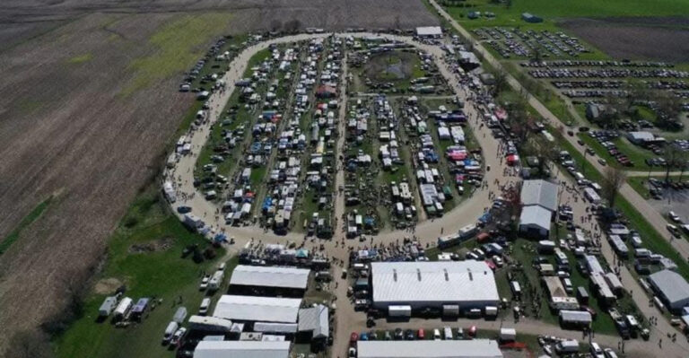8 Massive Iowa Flea Markets Where $40 Still Goes a Long Way
