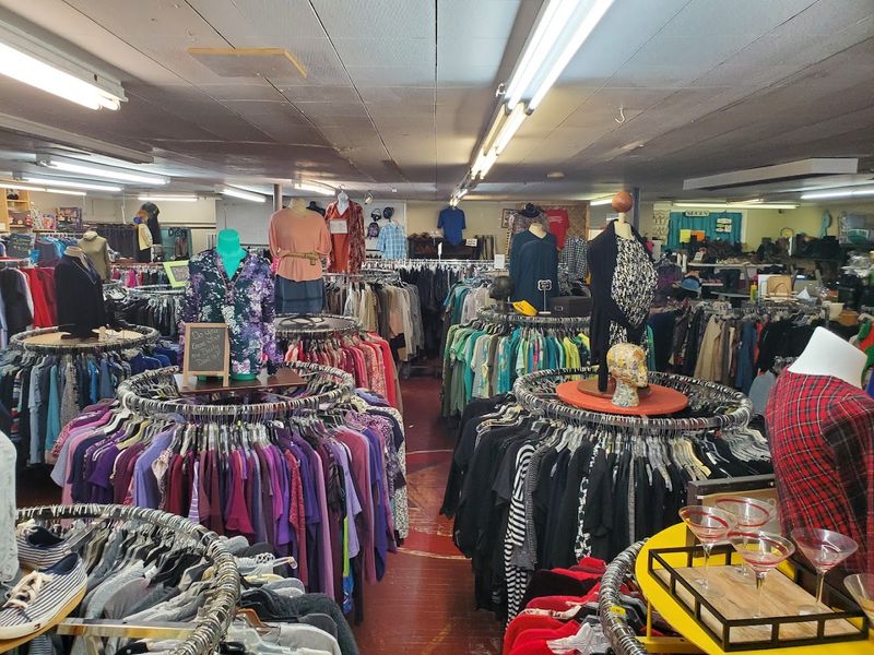 Divine Finds (Sanford)