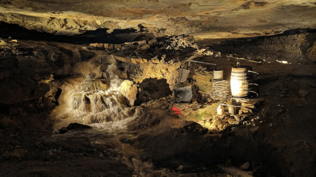 9 Amazing Underground Experiences You Have to Try in Tennessee