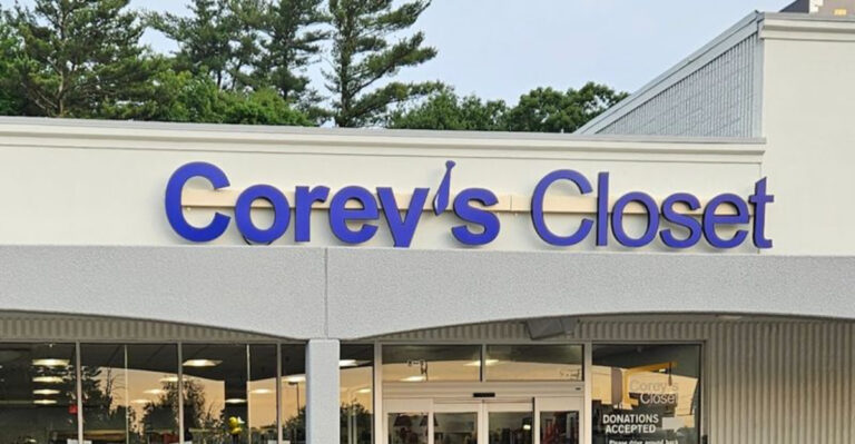 9 Massive Secondhand Shops in New Hampshire That Are Worth the Drive
