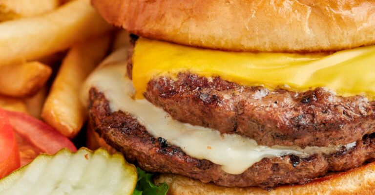 9 Texas Comfort Food Places Seniors Trust for the Real Taste