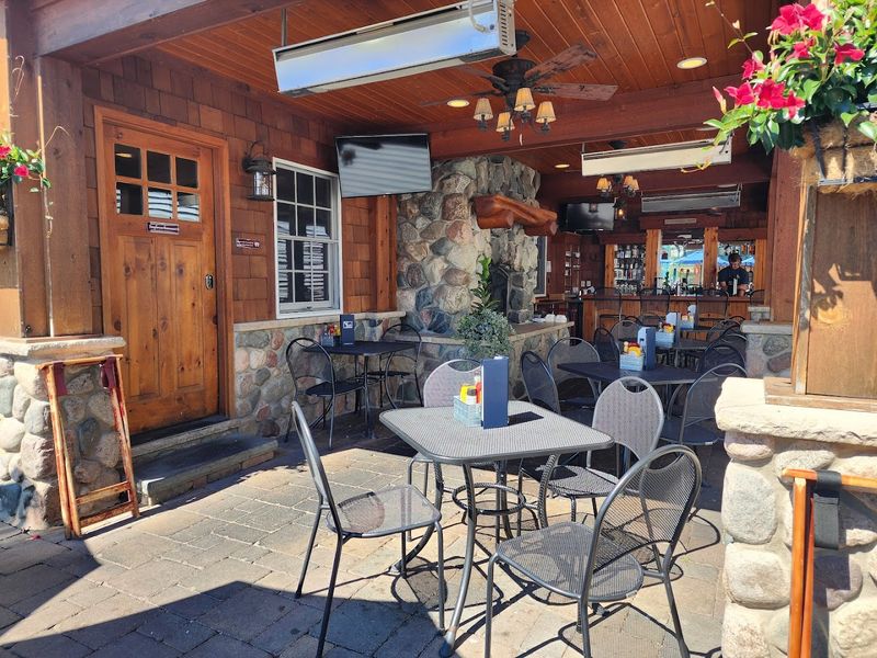 Local Flavor: Casual Bites and Lake Views