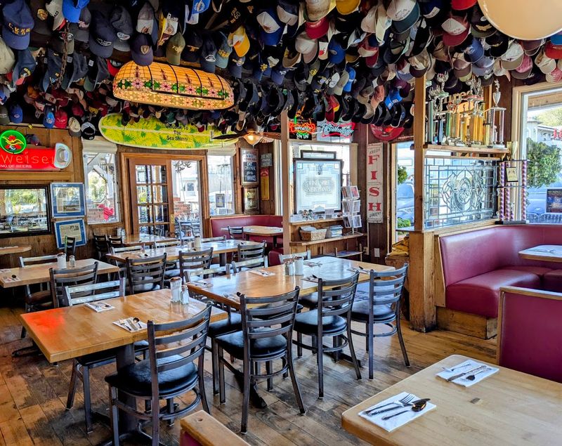 Bill & Carol&rsquo;s Sea Shanty (Monterey, CA)