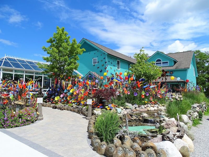 Art Stops and Gallery Hopping