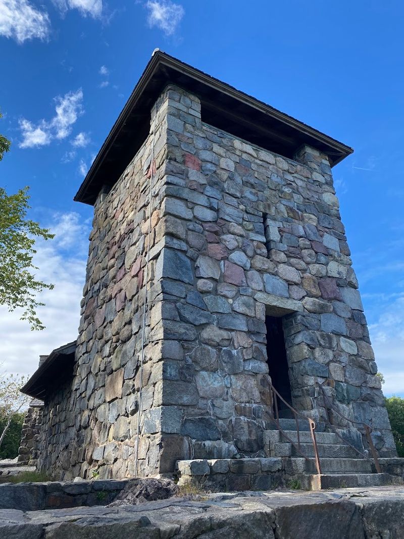 Eliot Tower Loop (Milton)