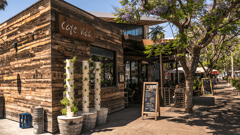 9. Caf&eacute; Vida (Culver City)