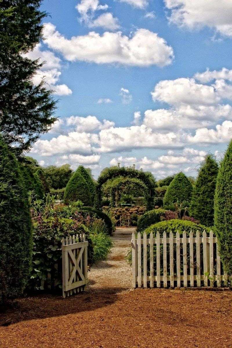 Carnton Garden — Franklin