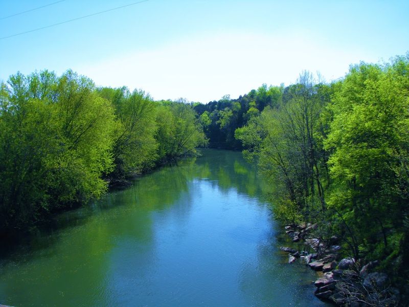 Duck River — Columbia