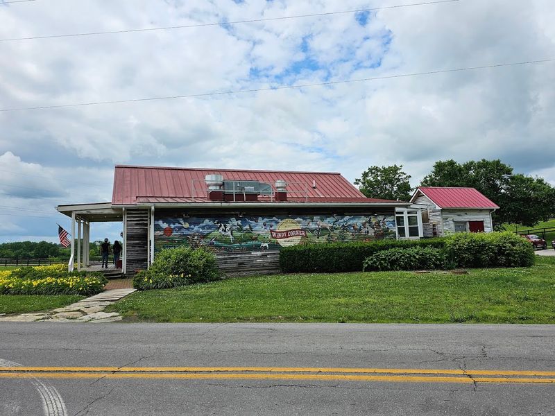 Windy Corner Market (Lexington, KY)