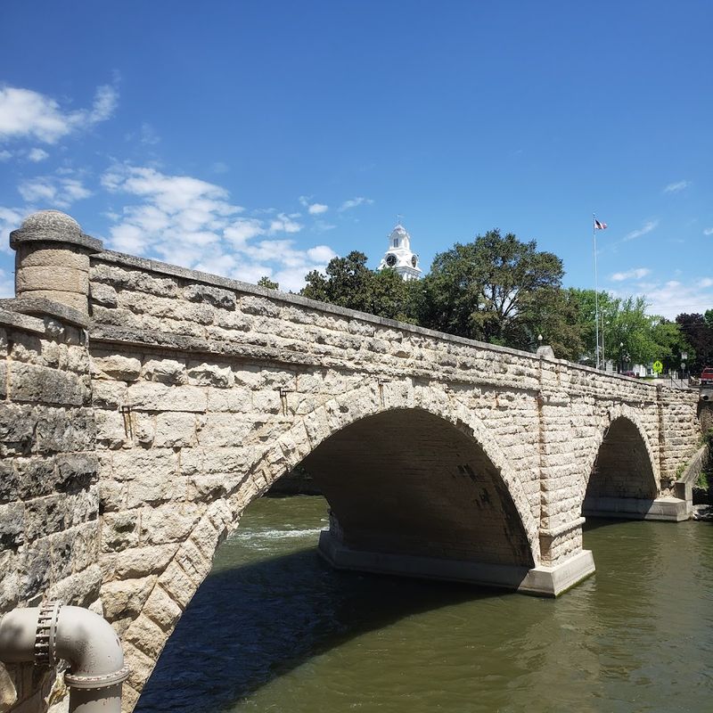 Elkader