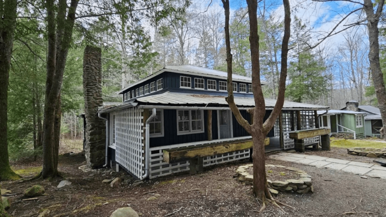 Hidden in Tennessee, This Abandoned Smokies Town Feels Frozen in Time