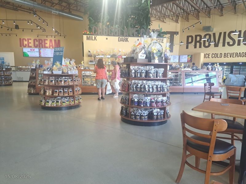 Caf&eacute; Break and Sweet Reset