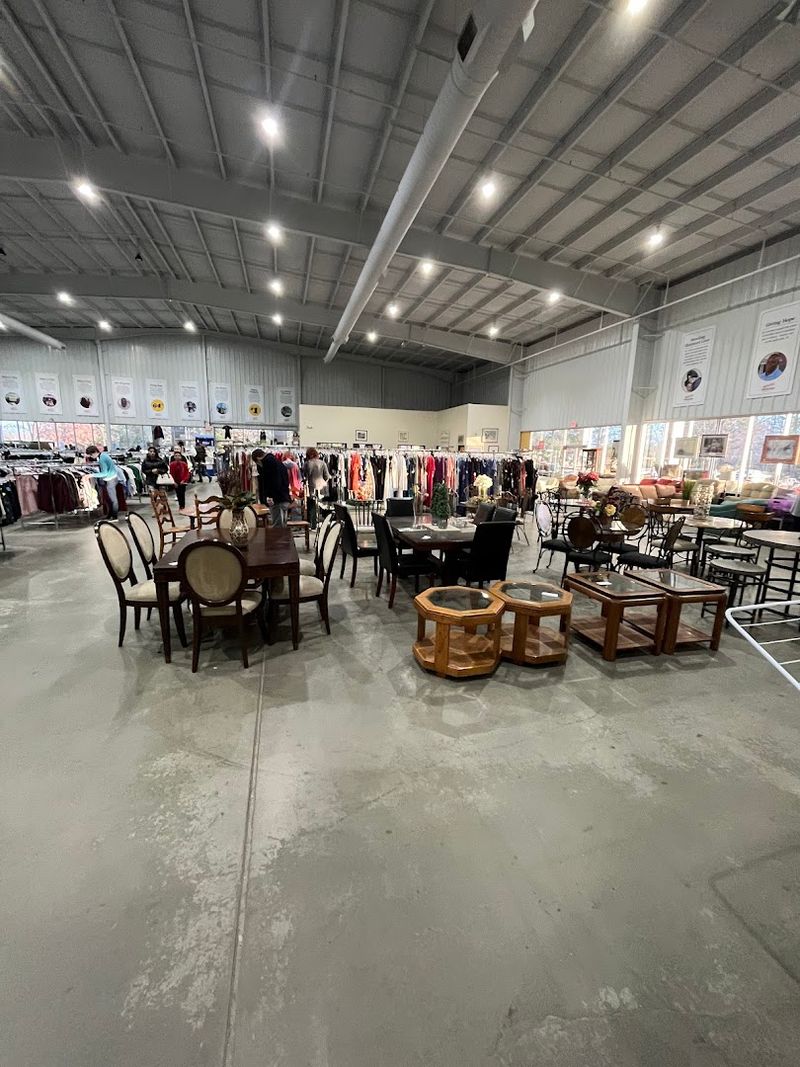 Durham Rescue Mission Thrift Store (Raleigh)