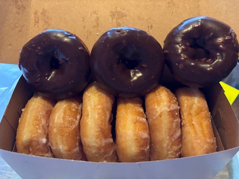 Glaze, Frost, Or Bare: Choosing Your Finish