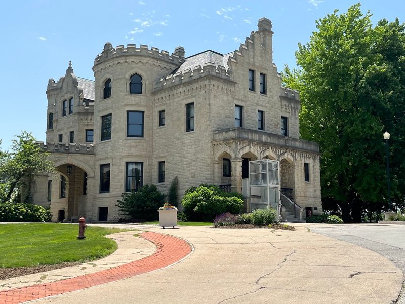 How to Plan: Timing, Tickets, and Little Wins