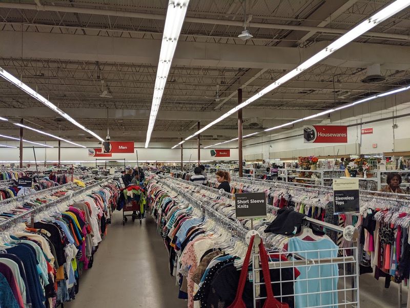 Value Village (Brooklyn Park)