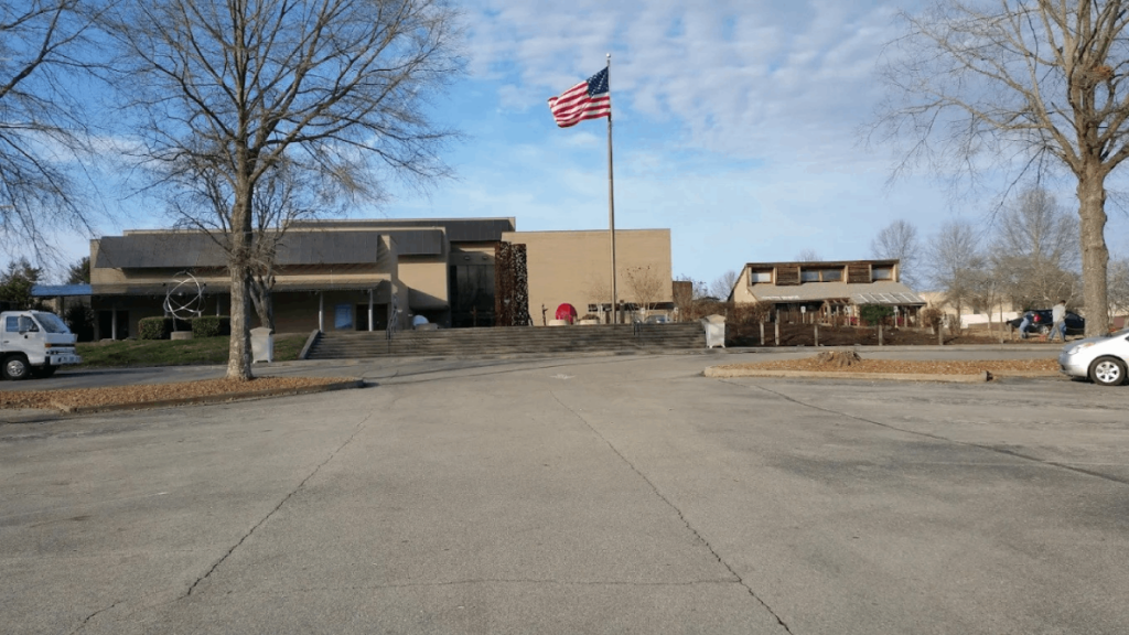 This Small Tennessee Town Hid One of the Cold War's Biggest Secrets
