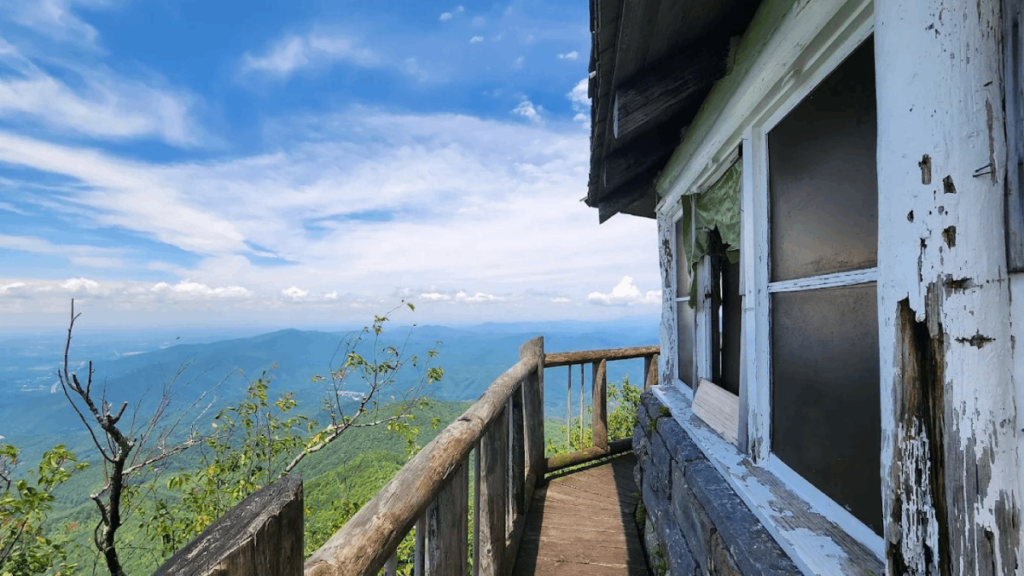This Tennessee Hike Ends at a Hidden 1930s Fire Lookout With Unforgettable Views