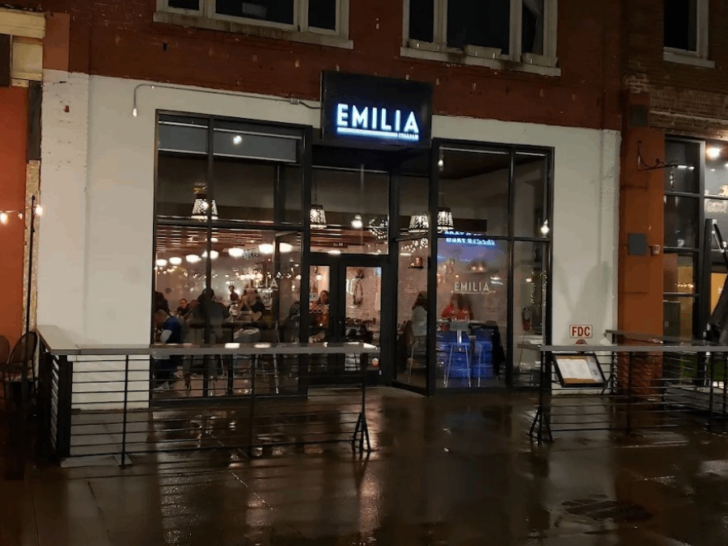 This Tennessee Restaurant Serves Handmade Pasta So Good, You'll Swear You're in Italy